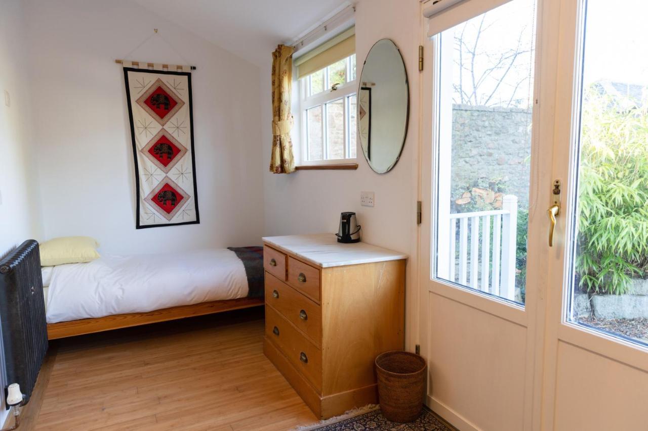 Schoolhouse Bed & Breakfast Ballater Exterior photo