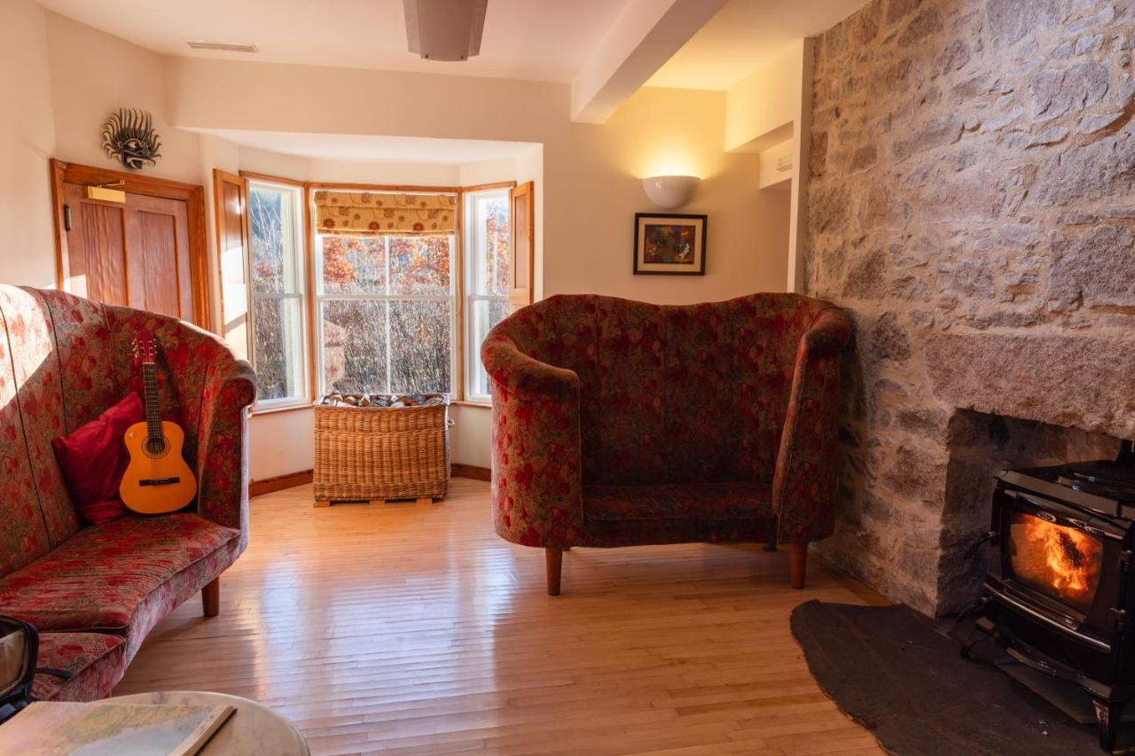 Schoolhouse Bed & Breakfast Ballater Exterior photo