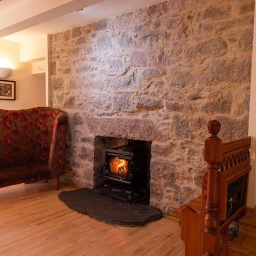 Schoolhouse Bed & Breakfast Ballater Exterior photo